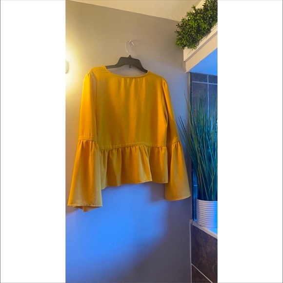 Sugar+Lips Long Sleeve Shirt - Picture 2 of 5